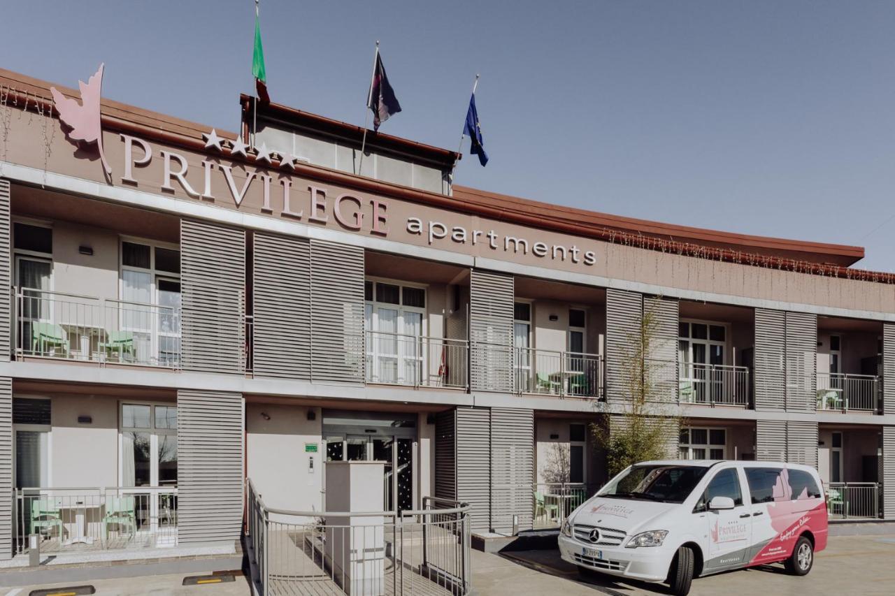 Privilege Apartments Vimercate Buitenkant foto