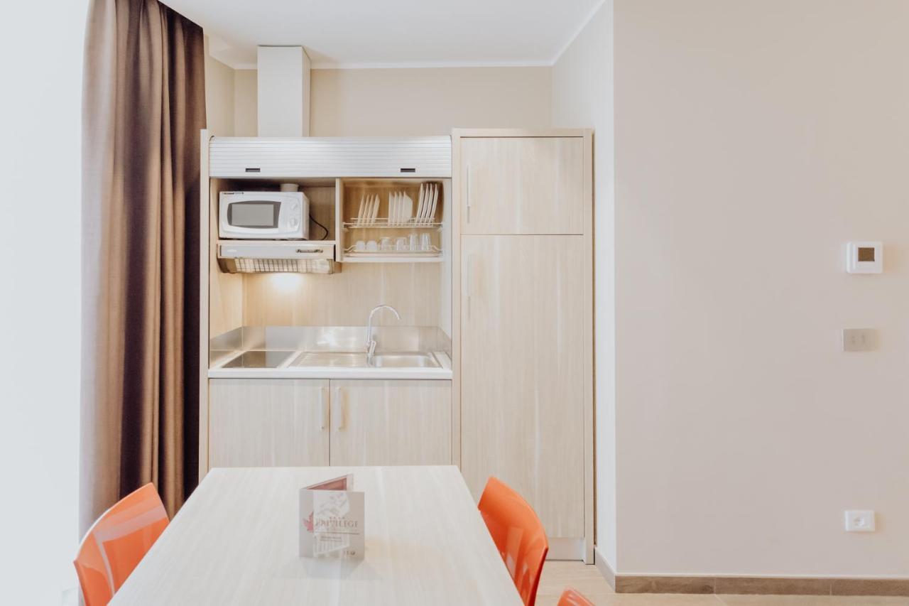Privilege Apartments Vimercate Buitenkant foto